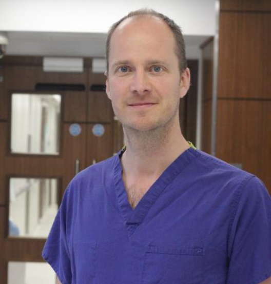 Dr Hugo Wellesley